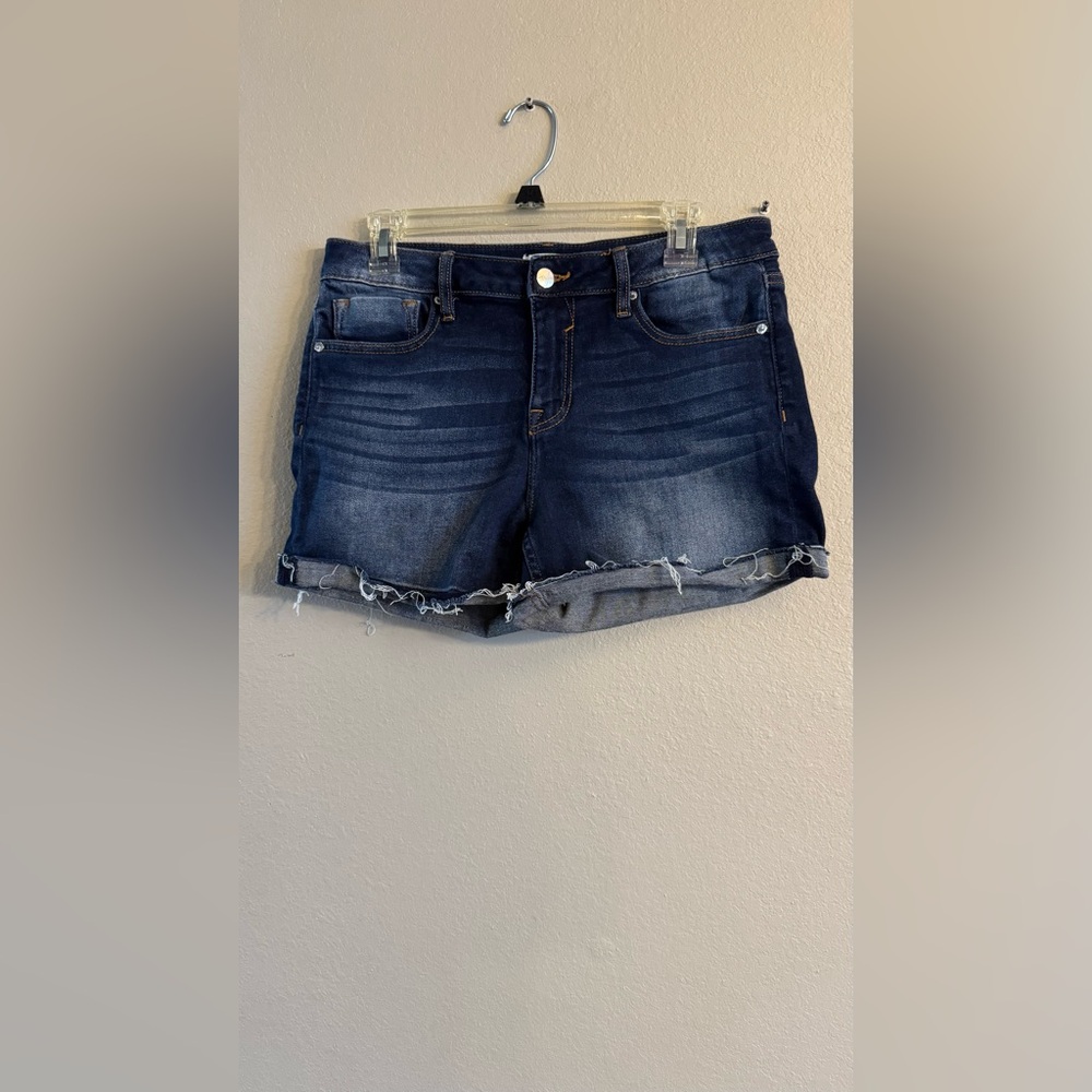 Vigoss Shorts Women's Blue Denim Marley Mid Rise distressed Roll Hem (sz tag cut
